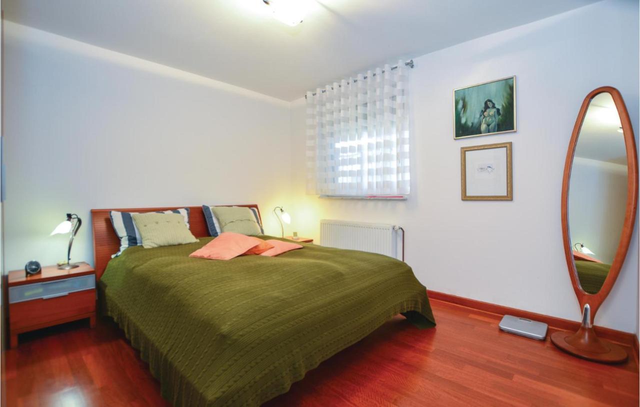 Lovely Home In Izola With Kitchen Malija 외부 사진