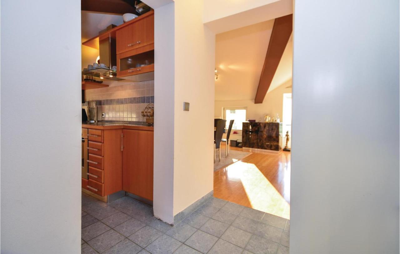 Lovely Home In Izola With Kitchen Malija 외부 사진